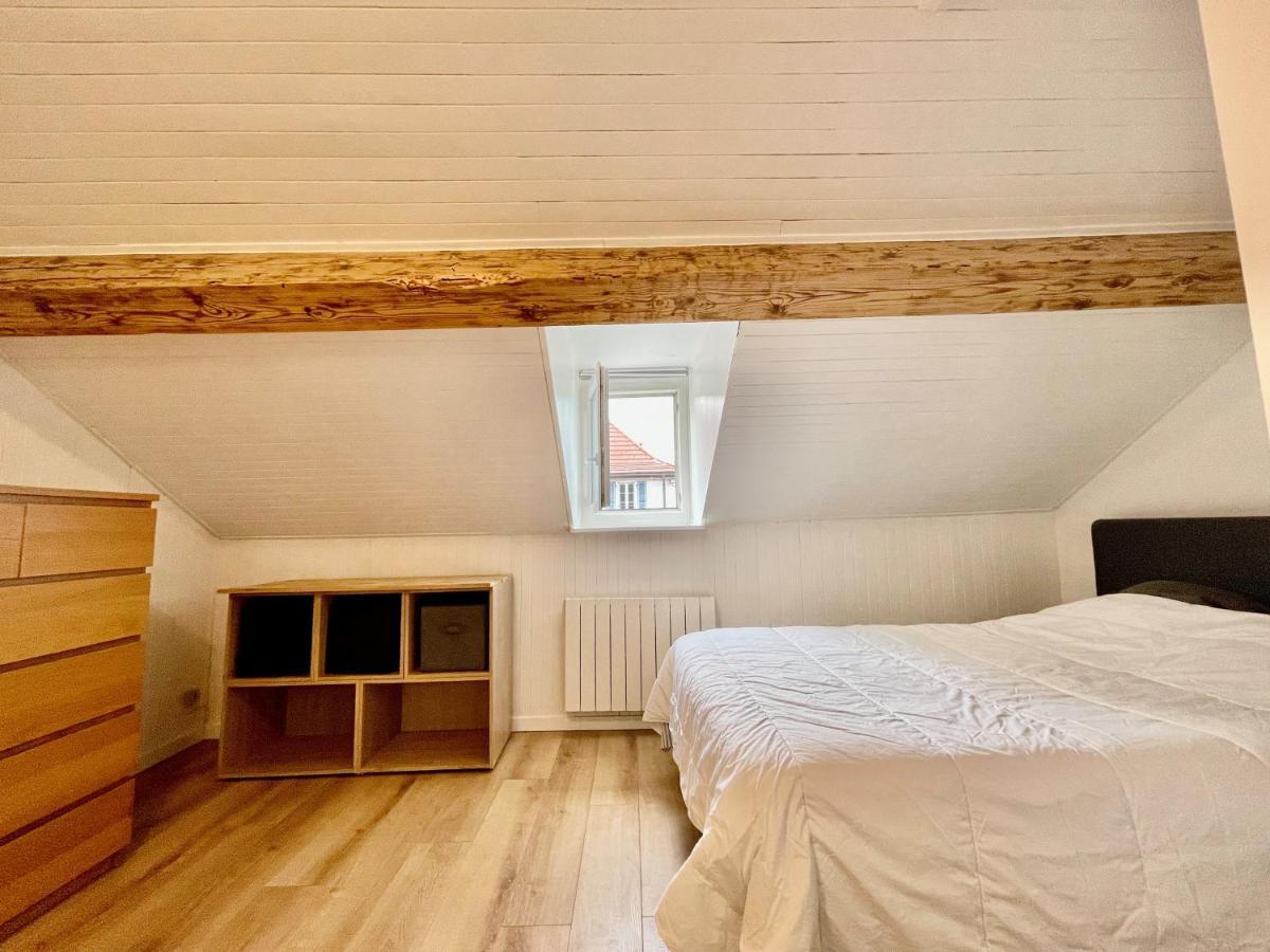 Ferienwohnung La Maison De Jade Gex Exterior foto